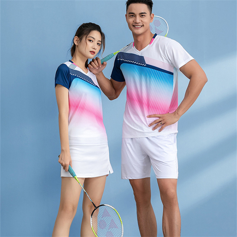 Badminton Shuttlecock - Kaus & Celana Pendek Bulu Tangkis