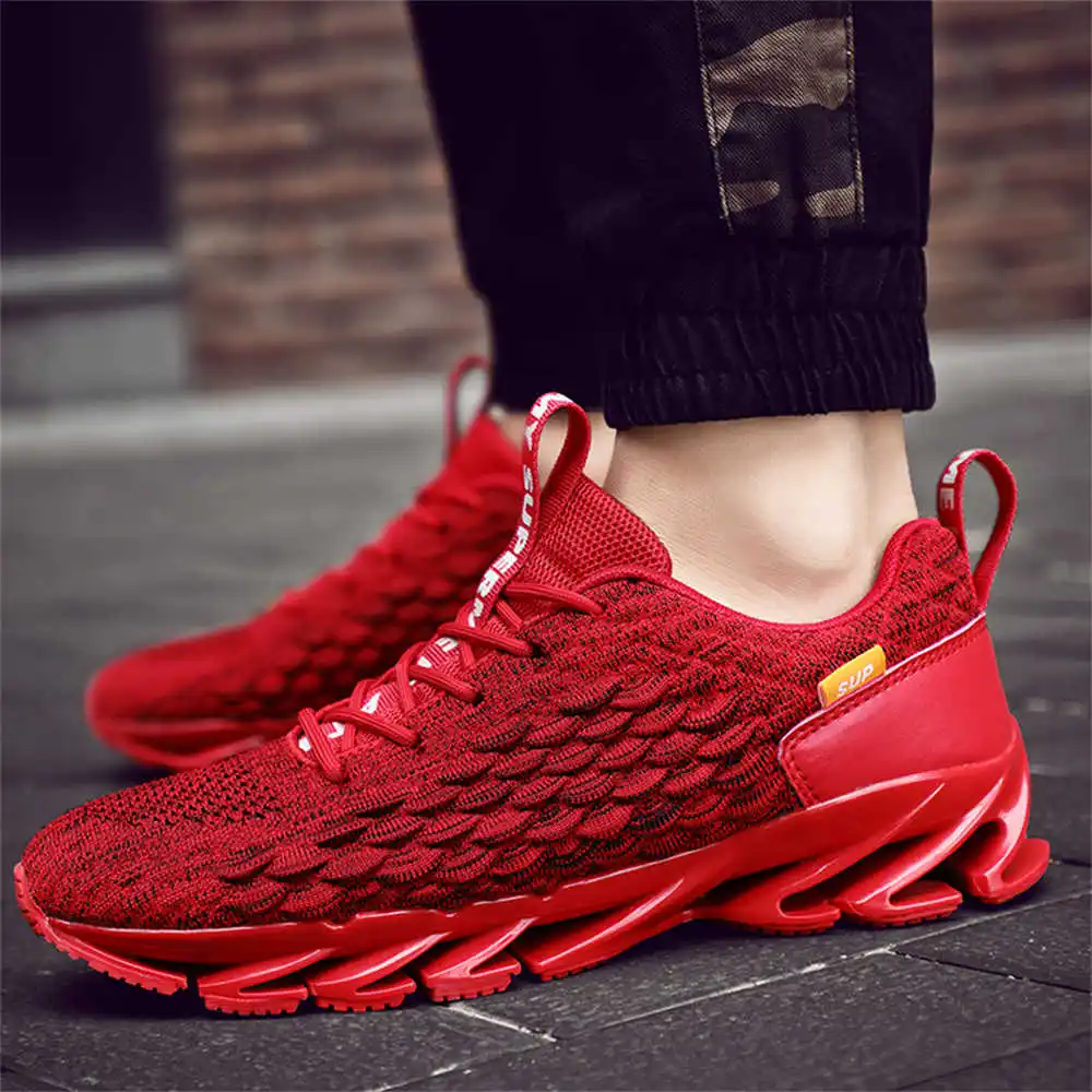 Sepatu berjalan ukuran 44 ukur - Badminton News ulasan dan harga