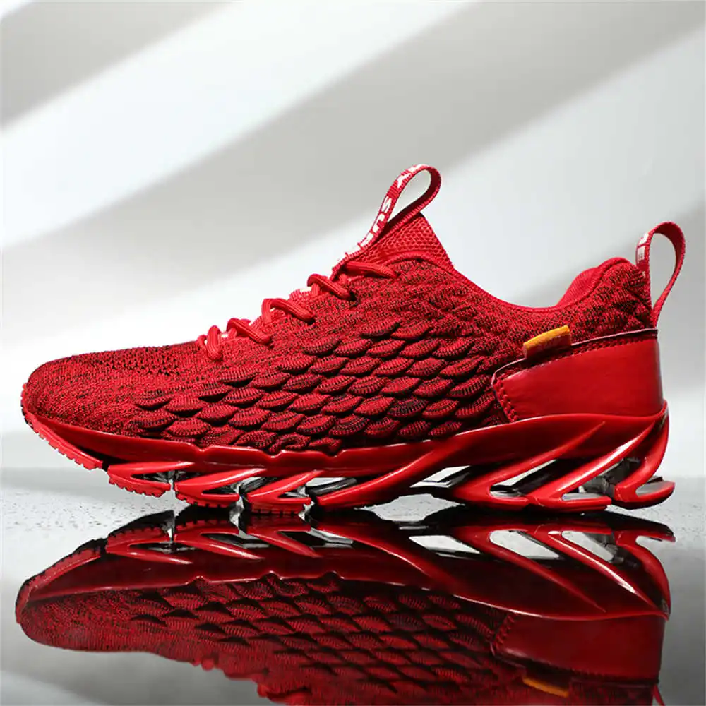 Sepatu berjalan ukuran 44 ukur - Badminton News ulasan dan harga