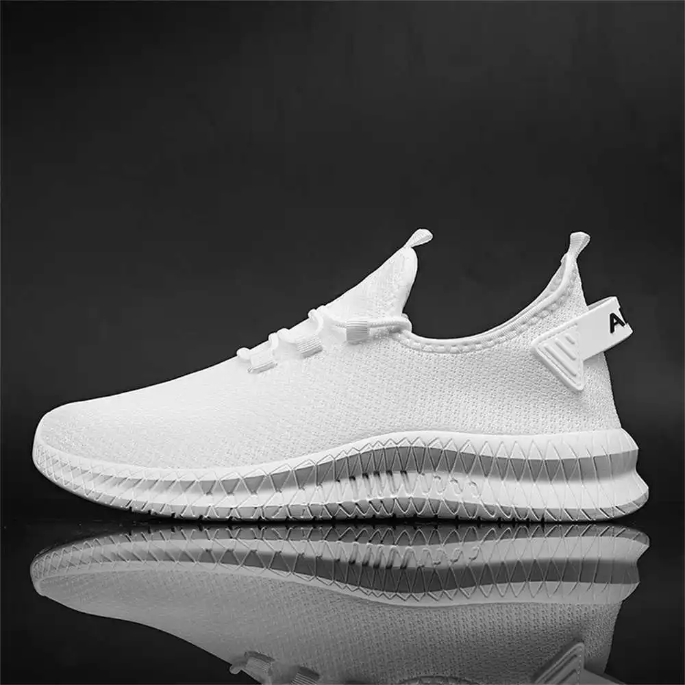 Demi-season sepatu kets lari p - Badminton News ulasan dan harga