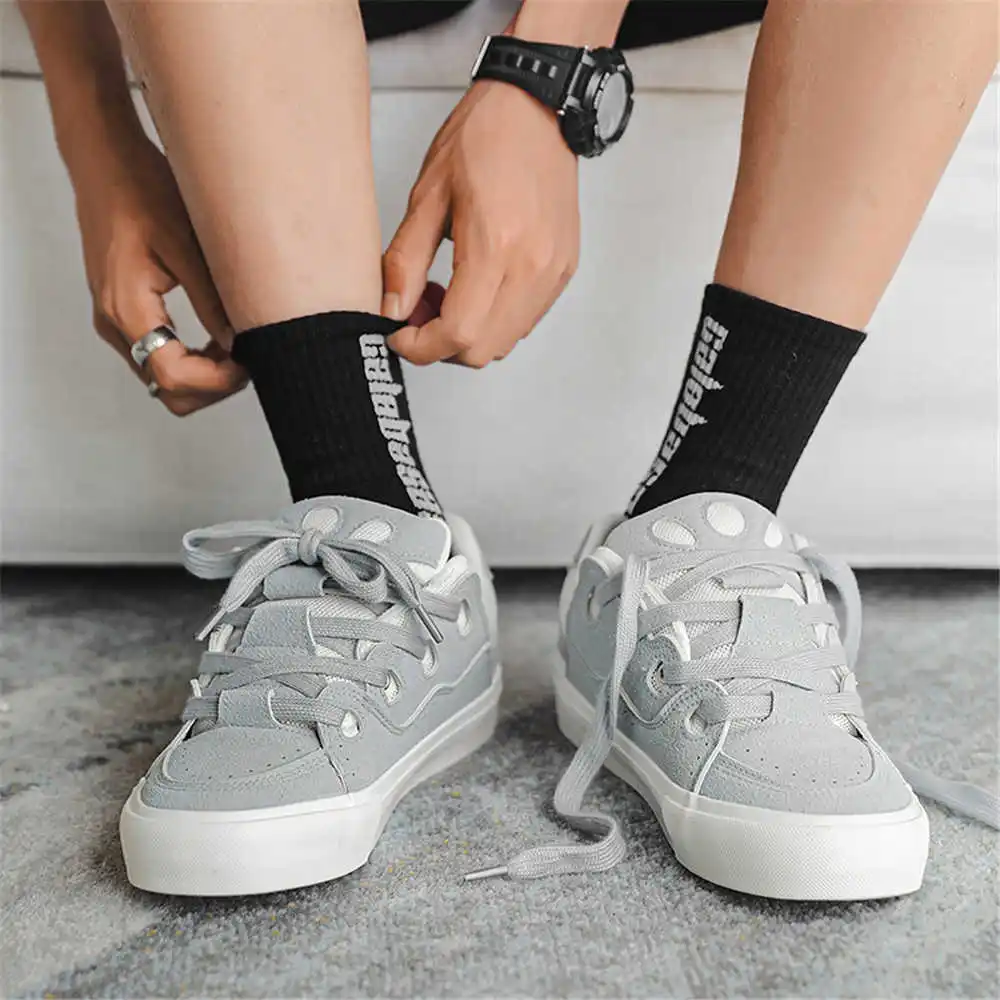 Sepatu bot krem wanita, dengan - Badminton News ulasan dan harga